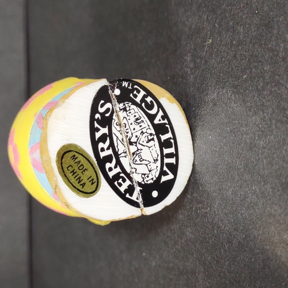 Easter Egg Hinged Diorama - Picture 4 of 6